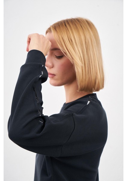 Bisiklet Yaka Kolu Pullu Modal Bluz modelleri