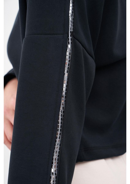 Bisiklet Yaka Kolu Pullu Modal Bluz indirimleri