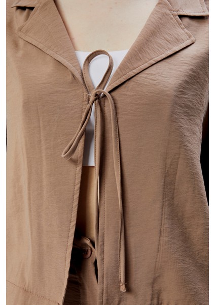 Açık Kahverengi Salaş Kesim Bağlama Detaylı Gömlek fiyatları