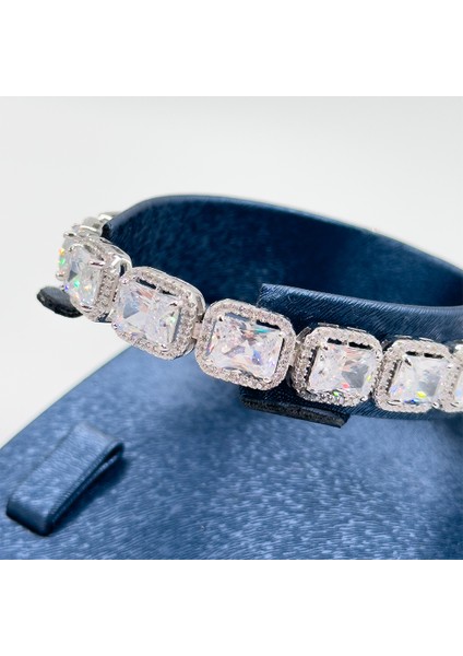 Büyük Baget Taşlı Su Yolu Gümüş Bileklik fırsatları