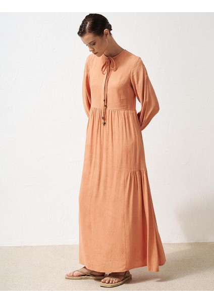 Yarım Pat Püsküllü Elbise indirimleri