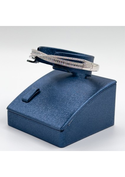 Pırlanta Montür Baget Taşlı Kelepçe Gümüş Bileklik fiyatları