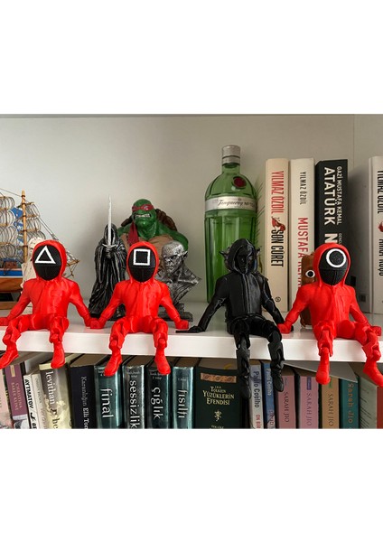Squid Game Front Man ve Muhafız Seti, 3D Baskı Squid Game Askerleri 4'lü Set