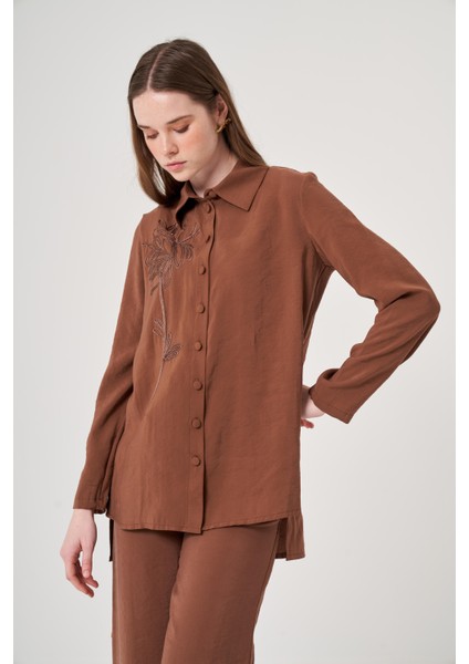 OE25Y939669 Omelya Gömlek