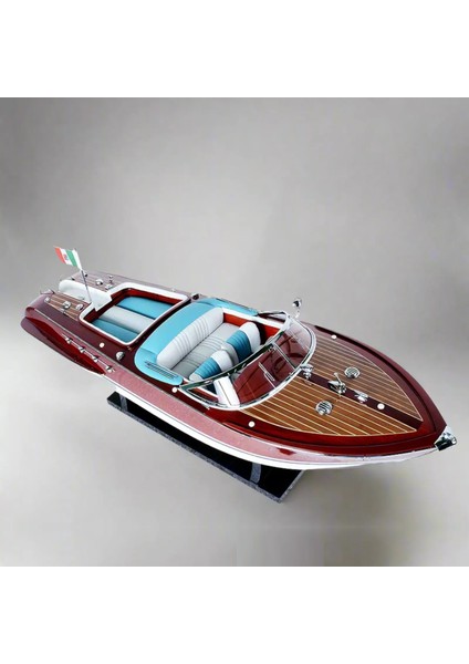 Koleksiyon Classic Riva Aquarama Sürat Teknesi Model Yat 87CM