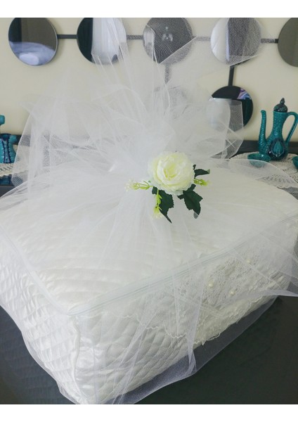 Beyaz Bohça Çeyiz Tepsi Valiz Süsleme Süsü modelleri