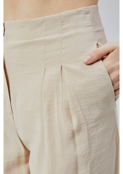 Bej Salaş Kesim Modal Dokuma Pantolon fırsatları