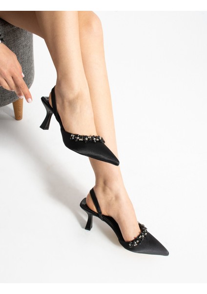 Divine Siyah Siyah Taş Detay Topuklu Kadın Ayakkabı modelleri