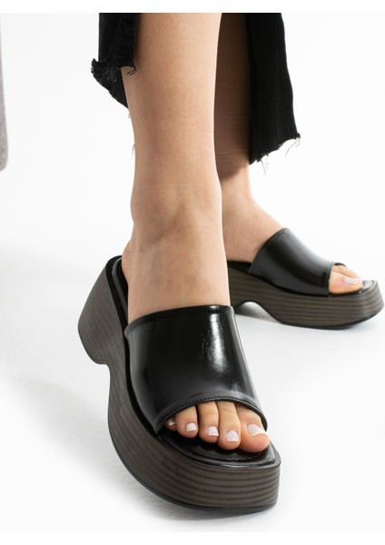 Lush Ten Rugan Dolgu Topuklu Kadın Terlik modelleri