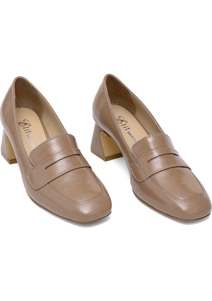 Elit Mireya Kadın Rugan Deri Klasik Topuklu Ayakkabı Siyah