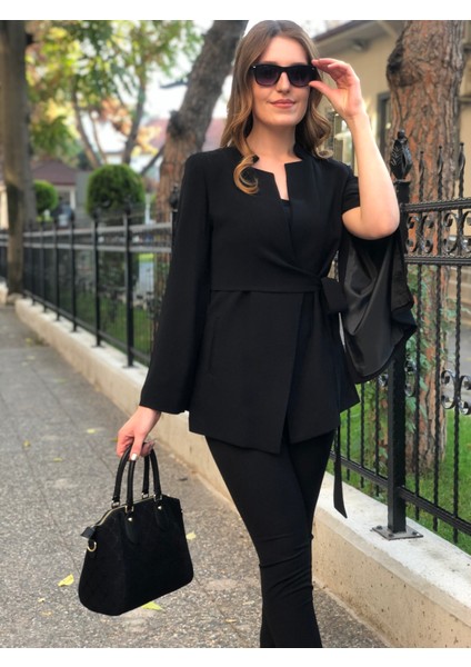 Kadın Kolu Yırtmaçlı Yandan Bağlamalı Blazer Ceket