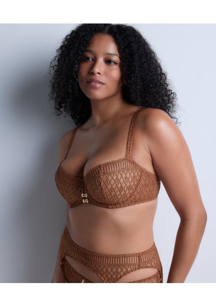 Stardust Dream Yarım Kaplı Balenli Sütyen, Fransız Dantel ve Art Deco Detaylı indirimleri