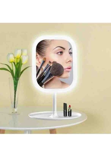 LED Işıklı Standlı Masa Üstü Ayna
