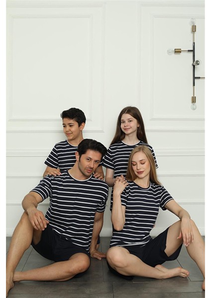 Modaserdem Mdsrdm Aile Penye Şortlu Pijama Takım (Anne - Kız ) 50117 Ayrı Ayrı Satılır .