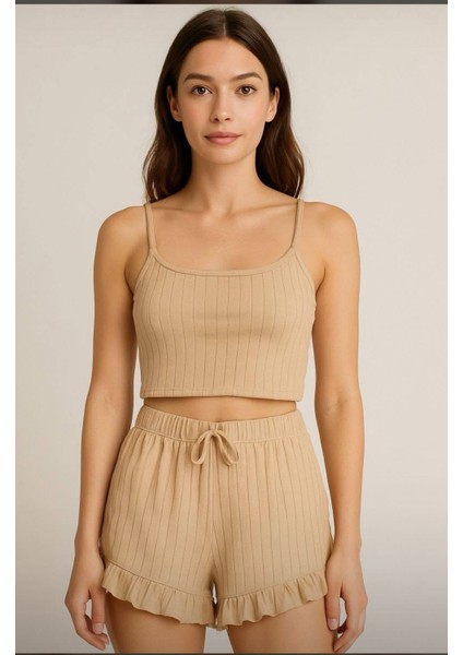 Ip Askılı Crop Şortlu Fırfırlı ve Likralı Kadın Pijama Takımı