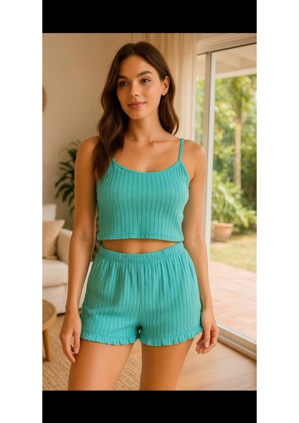 Ip Askılı Crop Şortlu Fırfırlı ve Likralı Kadın Pijama Takımı