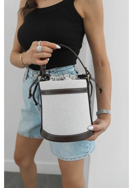 Aura Kanvas Kahverengi Omuz Çantası