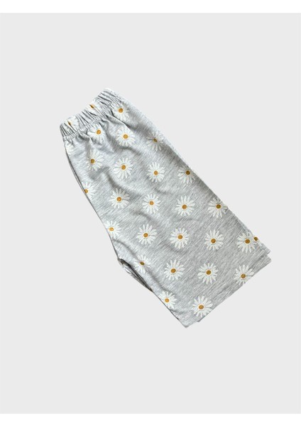 Kız Çocuk Pamuklu Gri Papatya Desenli Kısa Kollu Şortlu Yazlık Pijama Takımı