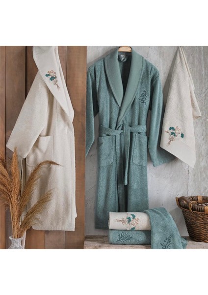 Nakışlı Bambu 6 Parça Aile Bornoz Takımı Mint - Ekru