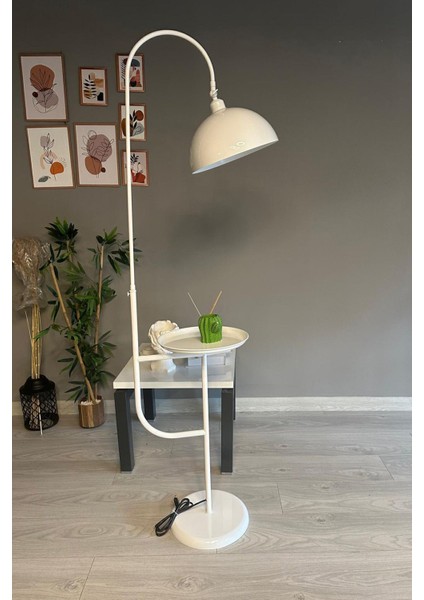 Modern Beyaz Hareketli Sehpa ve Metal Detaylı Aydınlatma, Yükseklik 151-200 cm fiyatları