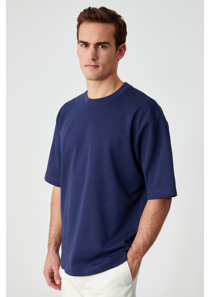 Hıson Erkek Relaxed Bisiklet Yaka Kısa Kollu Lacivert T-Shirt