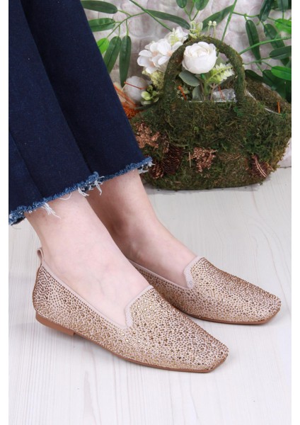 128-133 Fls Triko Taş Baskı Detaylı Kut Burun Kadın Babet