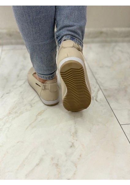 Ortapedik Tabanlı Günlük Yumuşak Kadın Ayakkabı - Şık Ve Rahat Tasarım fırsatları