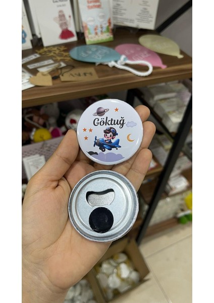 Kişiye Özel Uçaklı Açacaklı Magnet Buton Rozet 58MM 9 Adet - Arletikettasarım