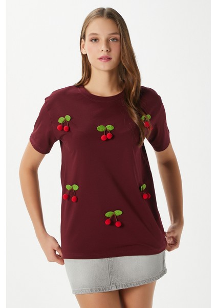 Kadın Chery Bordo Kiraz Dikişli T-Shirt