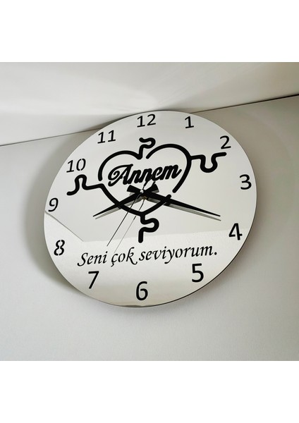 Anneler Günü Aynalı Pleksi Duvar Saati Seni Çok Seviyorum Annem