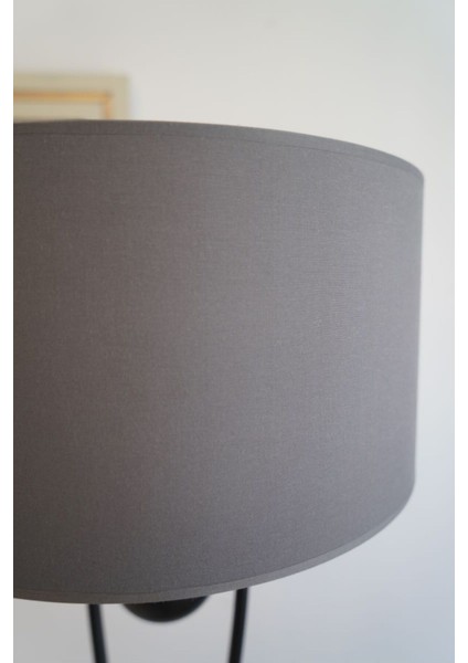 Modern Füme Şapkalı Siyah Metal Ayaklı Abajur, Şık ve Estetik Tasarım, Yerden Yükseklik: 151-200 cm fırsatları