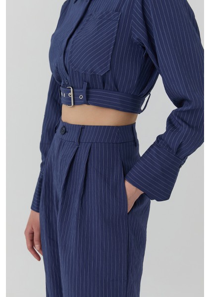 Ince Çizgi Detaylı Yüksek Bel Pantolon Lacivert fırsatları