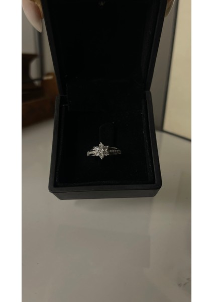 Çelik Lotus Çiçek Model Taşlı Yüzük modelleri