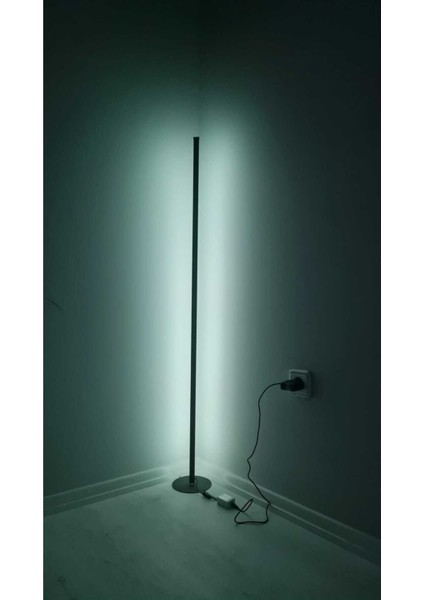 Sese Duyarlı Lambader Rgb Kumandalı Dekoratif Köşe LED Lambader Aydınlatması