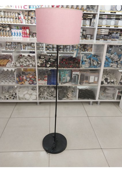 3 Ayaklı Lambader