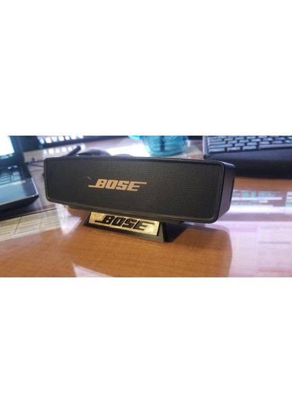 Bose Soundlink Mini - Masa Standı, Bose Rozeti
