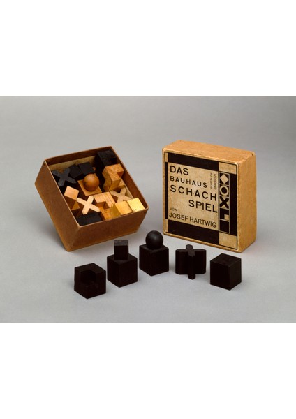 1924 Bauhaus Satranç Takımı (Josef Hartwig Tarafından)