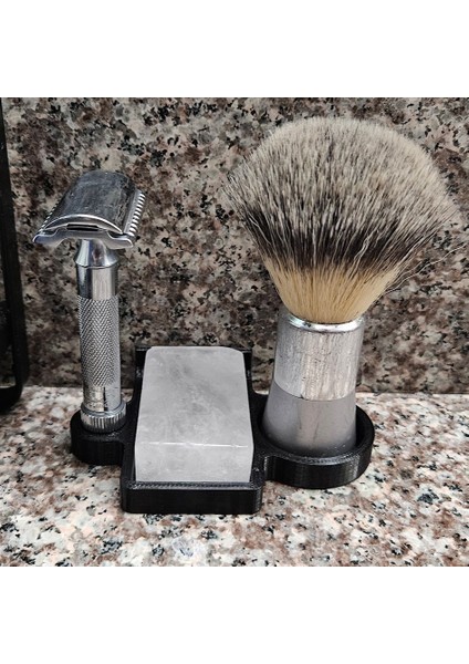 Çift Kenarlı Tıraş Istasyonu (Merkur 34C, Osma Bloc, Bevel Brush)