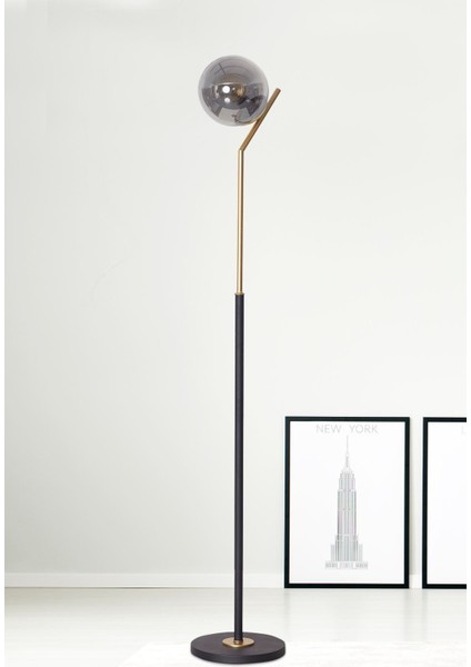 Şık sarı-siyah metal gövdeli yer lambası, modern tasarım, 151-200 cm yükseklik