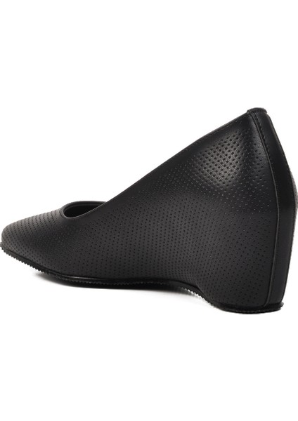 Siyah Kadın Günlük Ayakkabı fırsatları