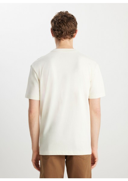 Bisiklet Yaka Kırık Beyaz Erkek T-Shirt MW7NM20387742L Relaxed Fit Small indirimleri