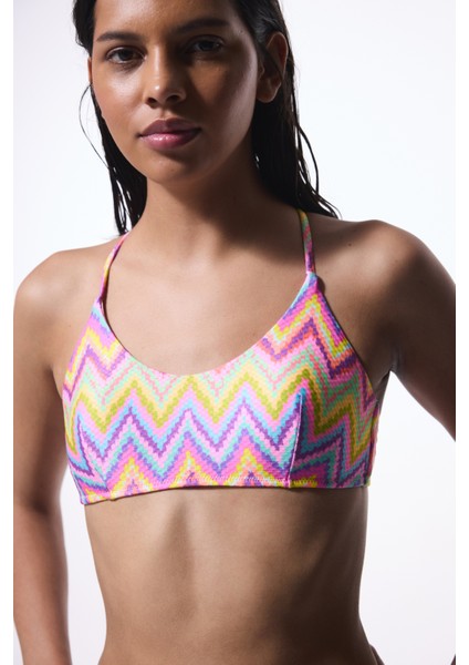 Zigzag Desenli Bikini Üstü
