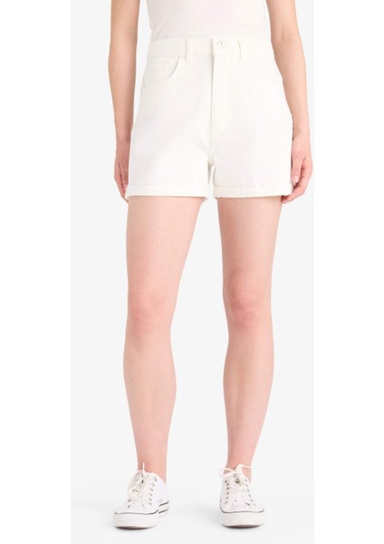 Mom Fit Yüksek Bel Katlamalı Paça Jean Şort E4695AX25SM