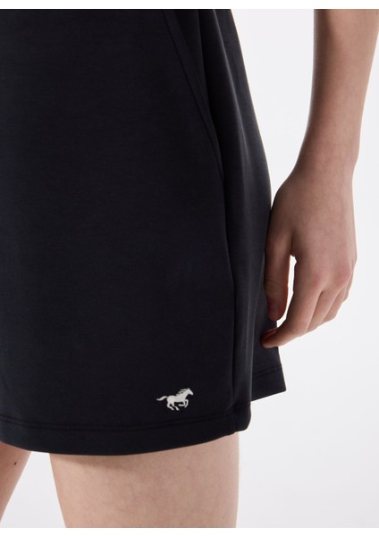 Siyah Kadın Yüksek Bel Nakışlı Şort M5SL-SRT1726 fırsatları