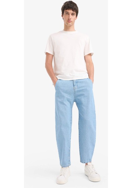 %100 Pamuk Relaxed Slouchy Fit Rahat Kesim Düz Paça Jean Pantolon E2906AX25SP fiyatları