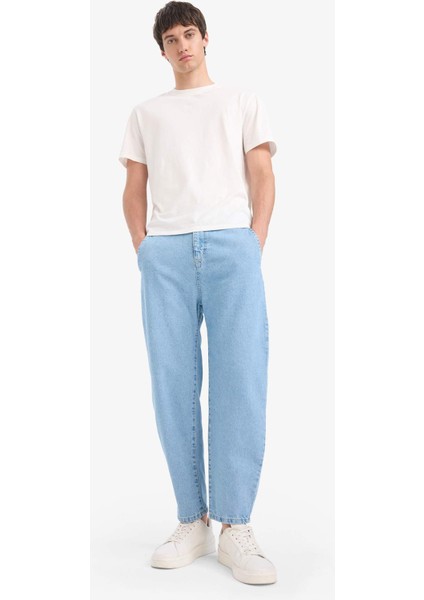 %100 Pamuk Relaxed Slouchy Fit Rahat Kesim Düz Paça Jean Pantolon E2906AX25SP indirimleri