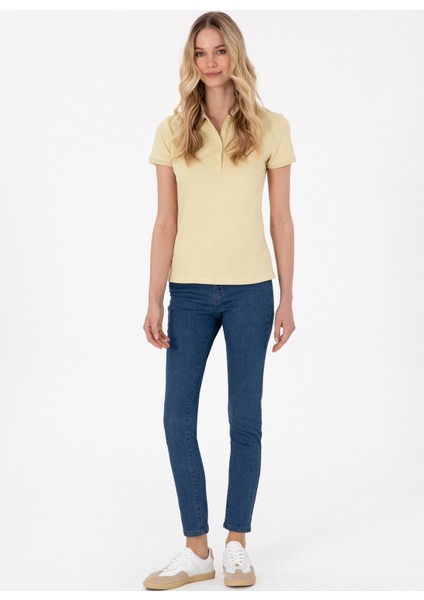 Polo Yaka Açık Haki Kadın T-Shirt GTP-IY025 modelleri