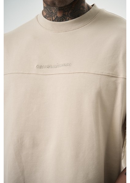 Erkek Reconnaissance Nakışlı Oversize T-Shirt Bej fırsatları