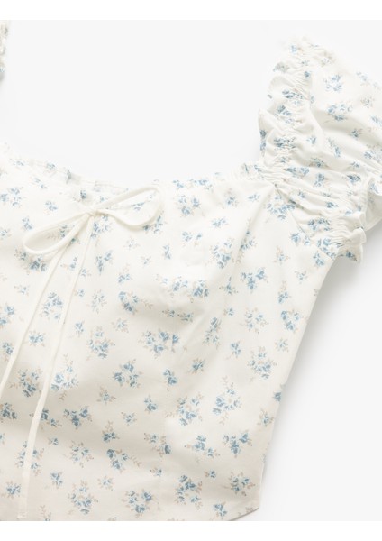 Kayık Yaka Bağcık Detaylı Fermuarlı Çiçekli Dar Kesim Poplin Crop Bluz