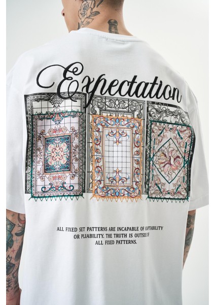 Erkek Expectation Nakışlı Oversize T-Shirt Beyaz indirimleri